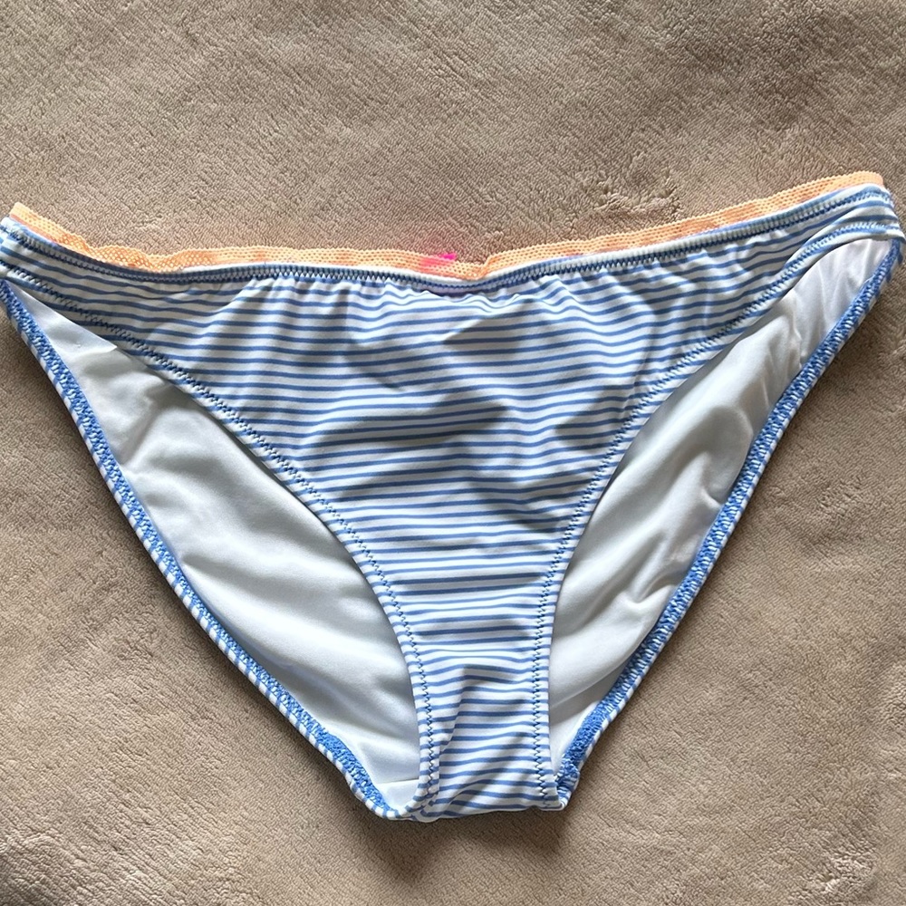Victoria's Secret Striped with Mesh Trim Cheeky Bikini Bottoms. Women’s  Medium